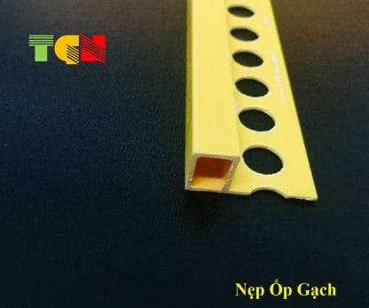 Alternative view of Nẹp Nhựa Ốp Gạch YS12 Dạng Vuông