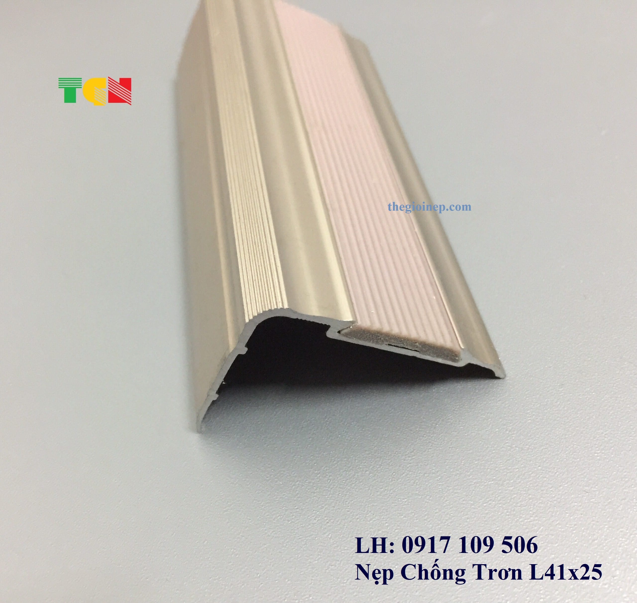 Nẹp Chống Trơn L41x25mm