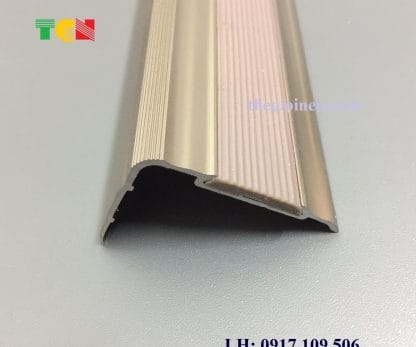 Alternative view of Nẹp Chống Trơn L41x25mm