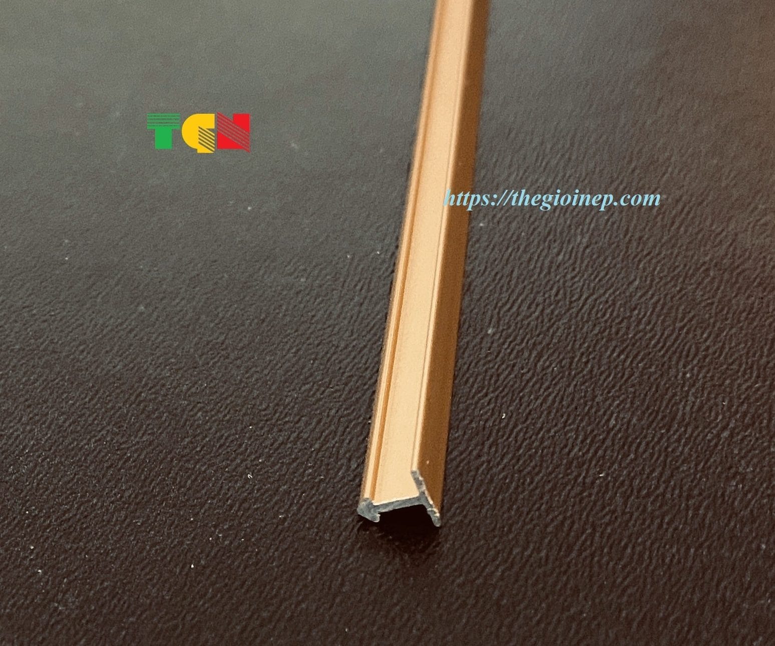 Nẹp Nhôm T 6mm Màu Hồng