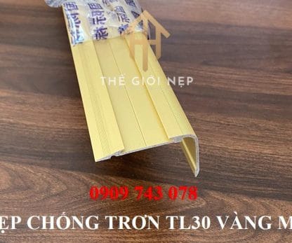 Alternative view of Nẹp Chống Trơn TL30 Vàng Mờ